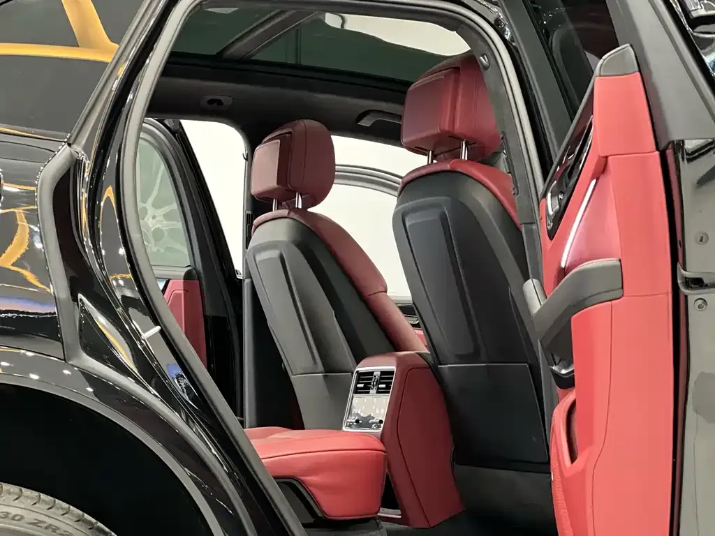 Porsche Cayenne 2023 из CN, фото 6