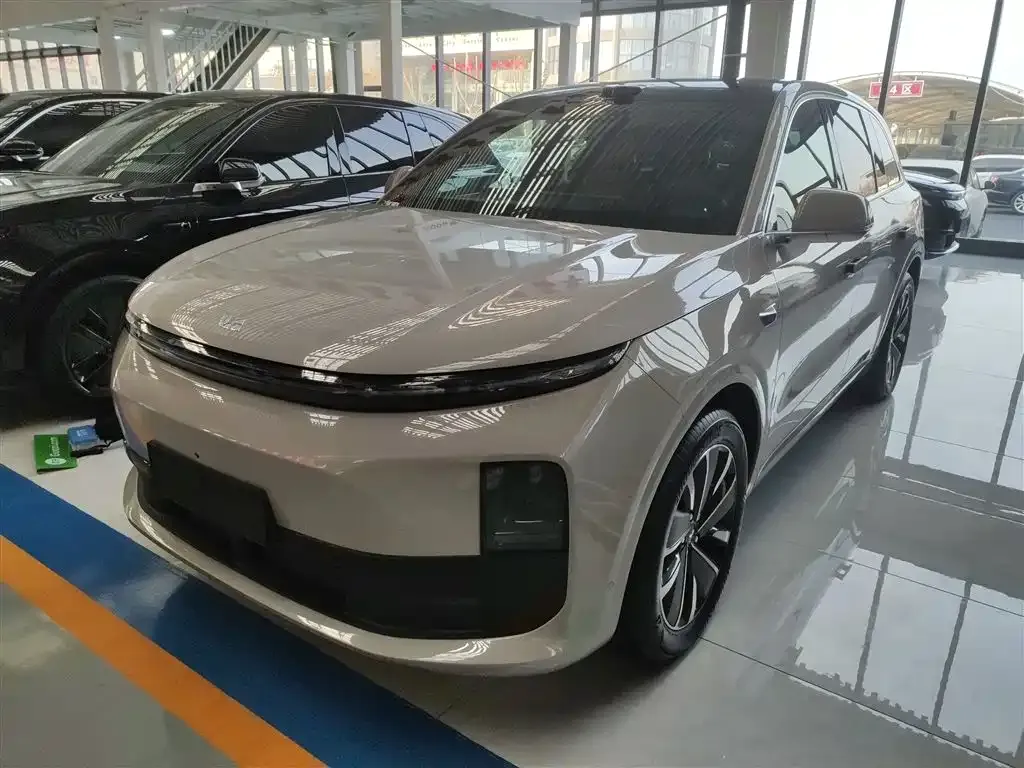 Li Auto L6 2025 из CN, фото 1