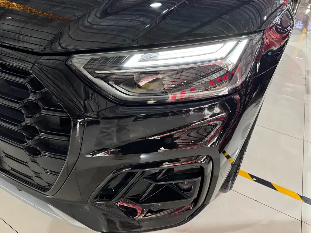 Audi Q5L 2023 из CN, фото 6