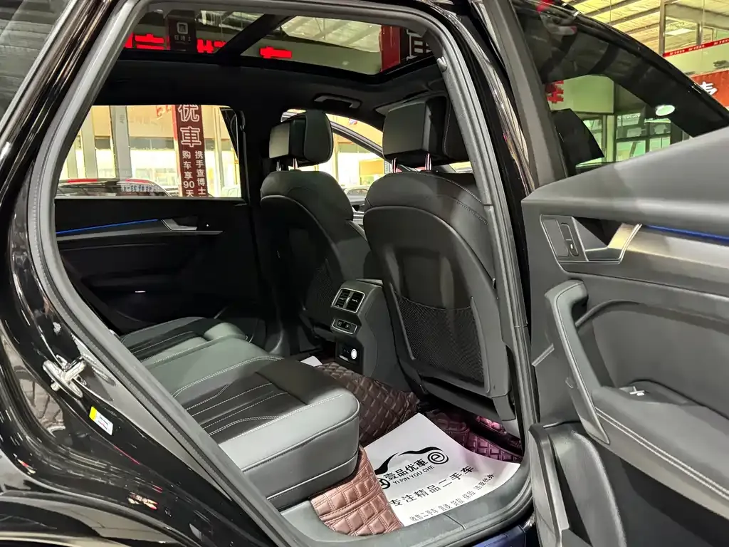 Audi Q5L 2023 из CN, фото 9