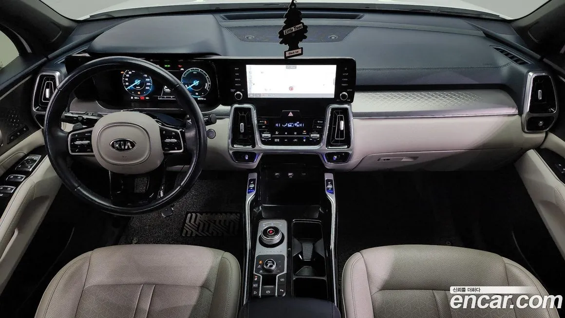 Kia Sorento — фото 8