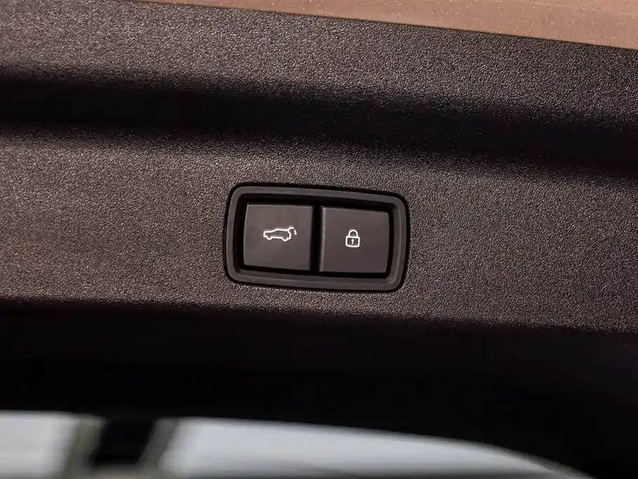 Li Auto L8 2024 из CN, фото 7