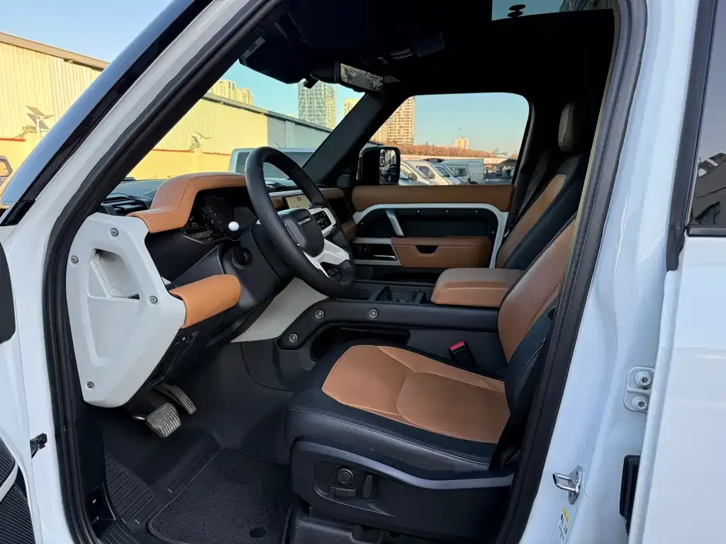 Land Rover Defender 2023 из CN, фото 7