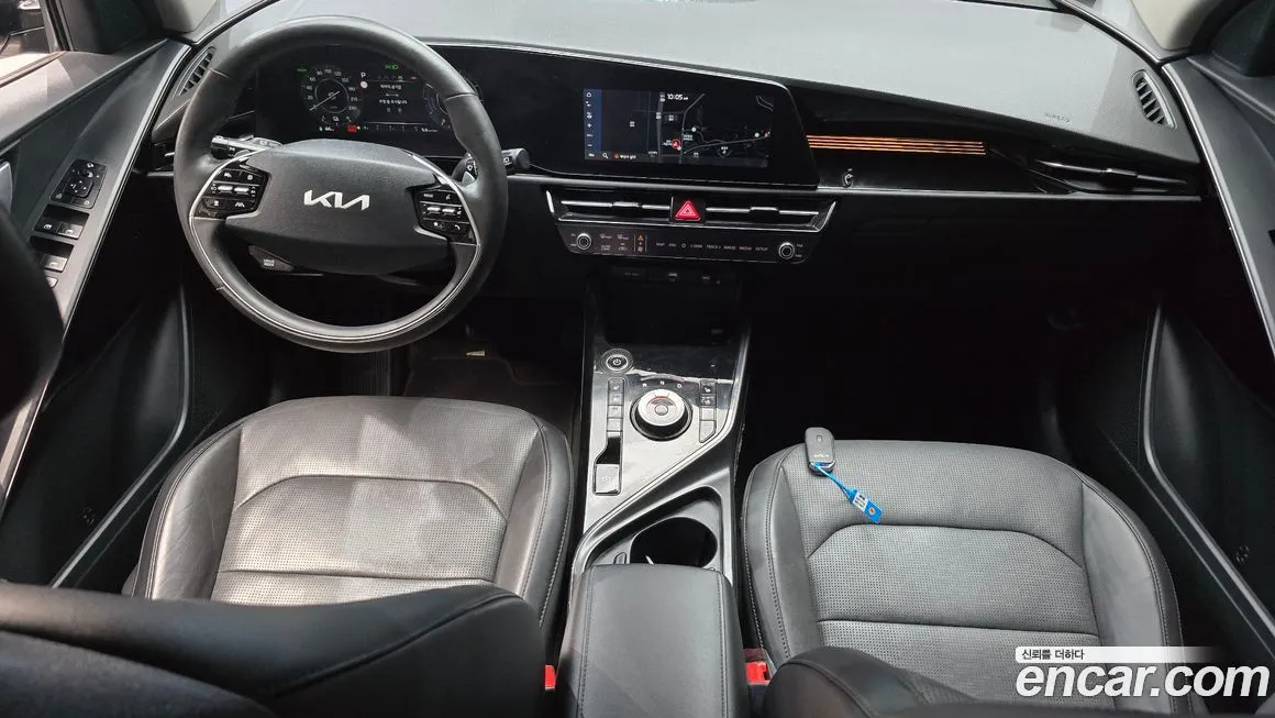 Kia Niro — фото 8