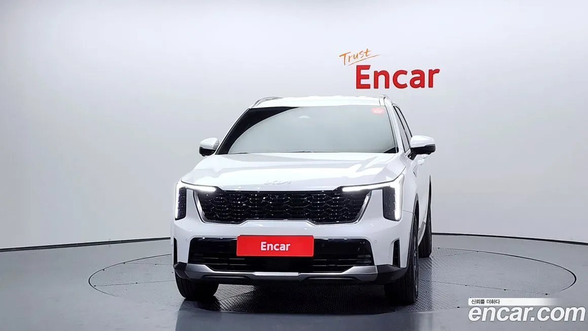 Kia Sorento — фото 5