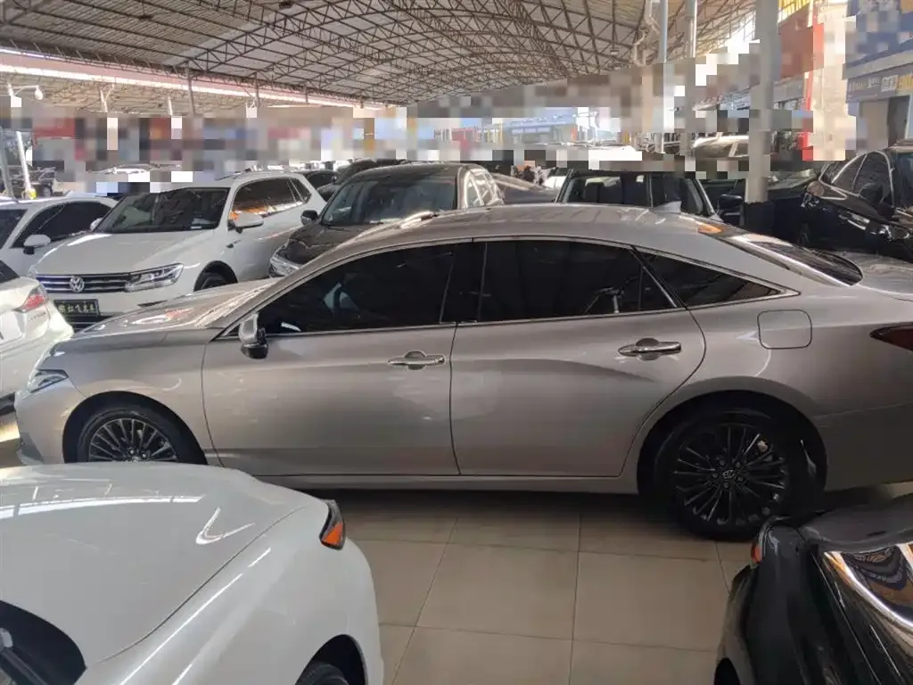 Toyota Avalon 2023 из CN, фото 8