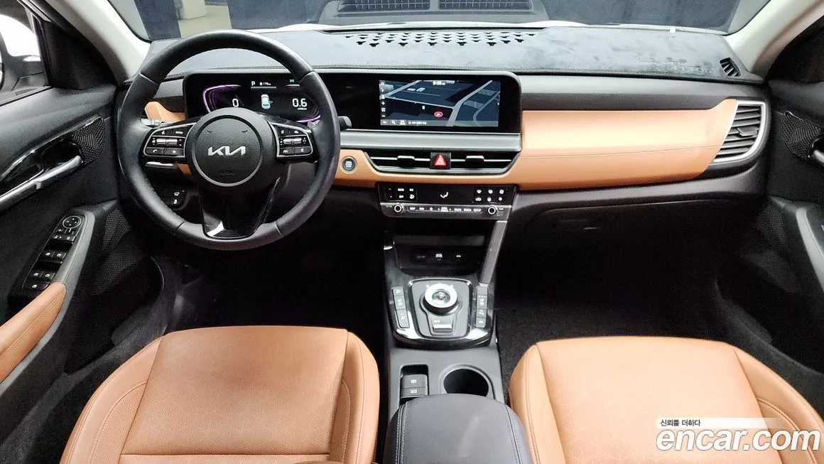 Kia Seltos — фото 6