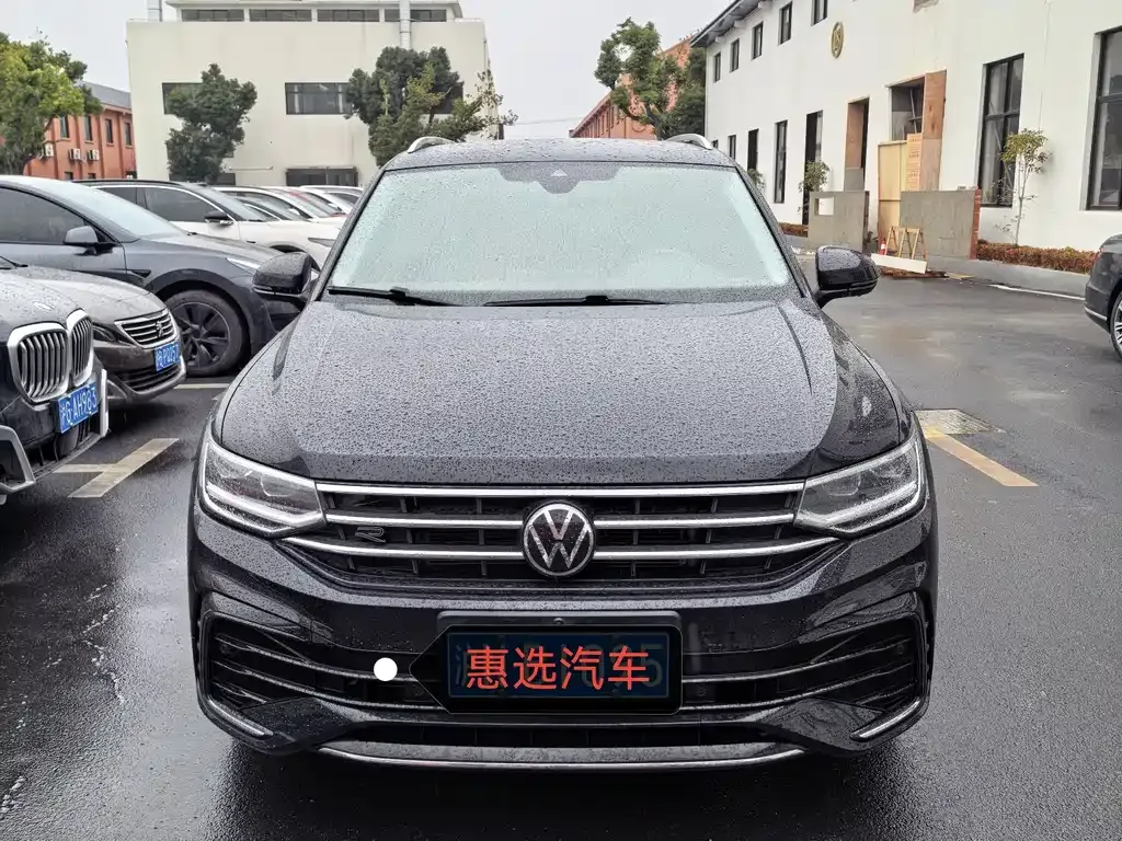 Volkswagen Tiguan L 2023 из CN, фото 3