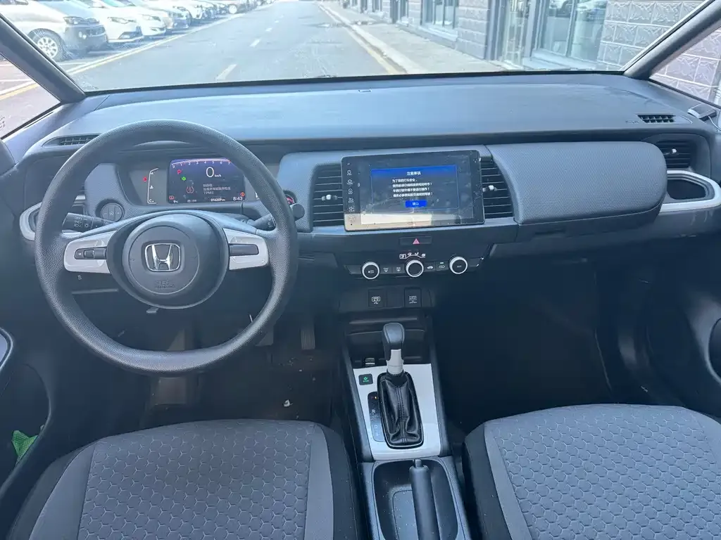 Honda Fit — фото 9