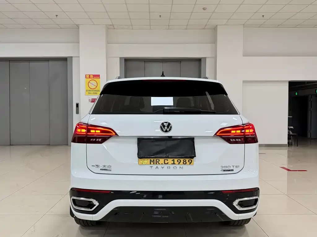 Volkswagen Tayron 2022 из CN, фото 2