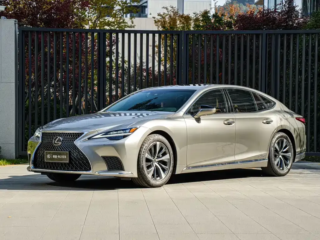 Lexus LS 2022 из CN, фото 1