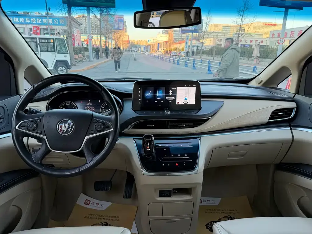 Buick GL8 2024 из CN, фото 9