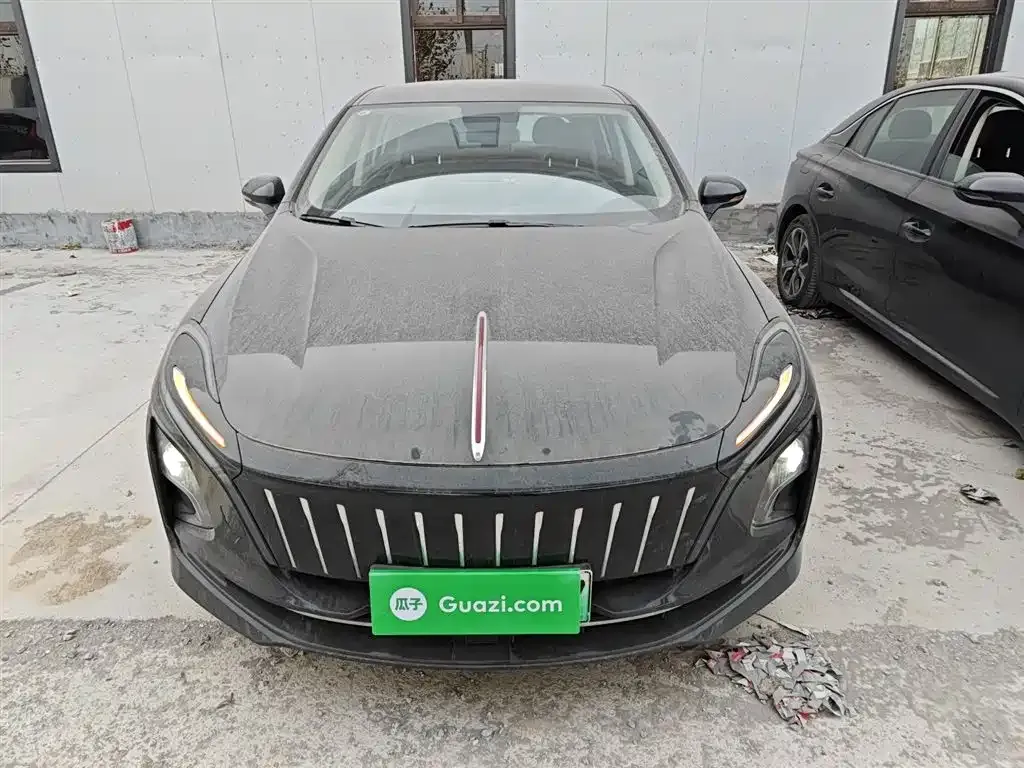 Hongqi E-QM5 2024 из CN, фото 6