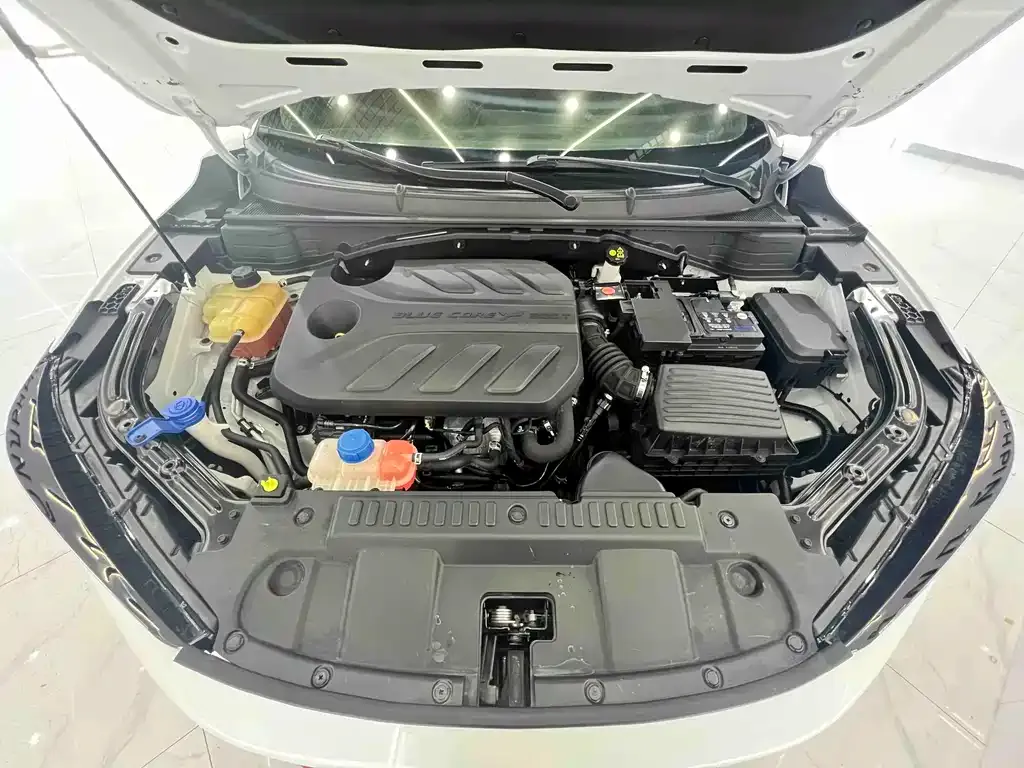 Changan UNI-T 2022 из CN, фото 2