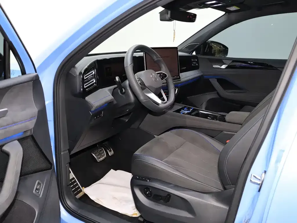 Volkswagen Tiguan L 2024 из CN, фото 5