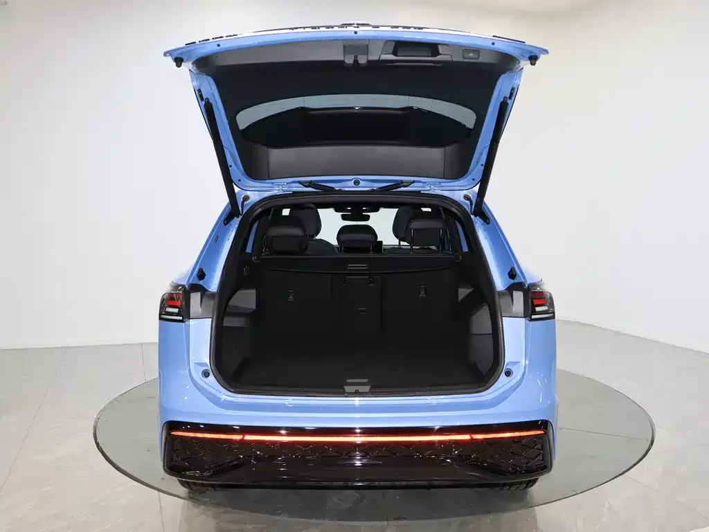 Volkswagen Tiguan L 2024 из CN, фото 4