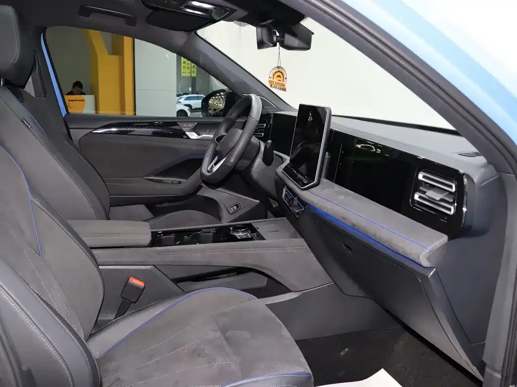 Volkswagen Tiguan L 2024 из CN, фото 8