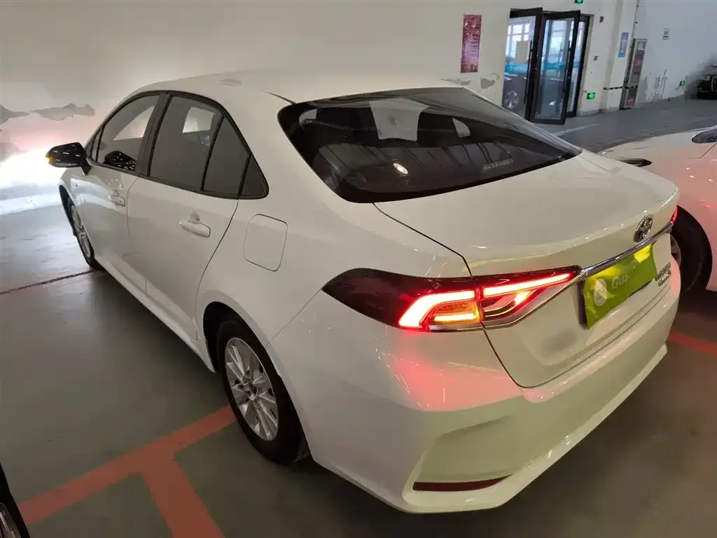 Toyota Corolla 2024 из CN, фото 10