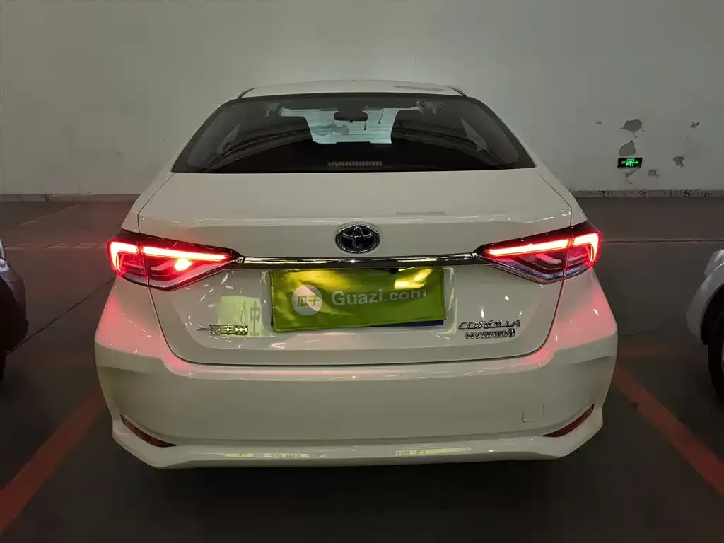 Toyota Corolla 2024 из CN, фото 4