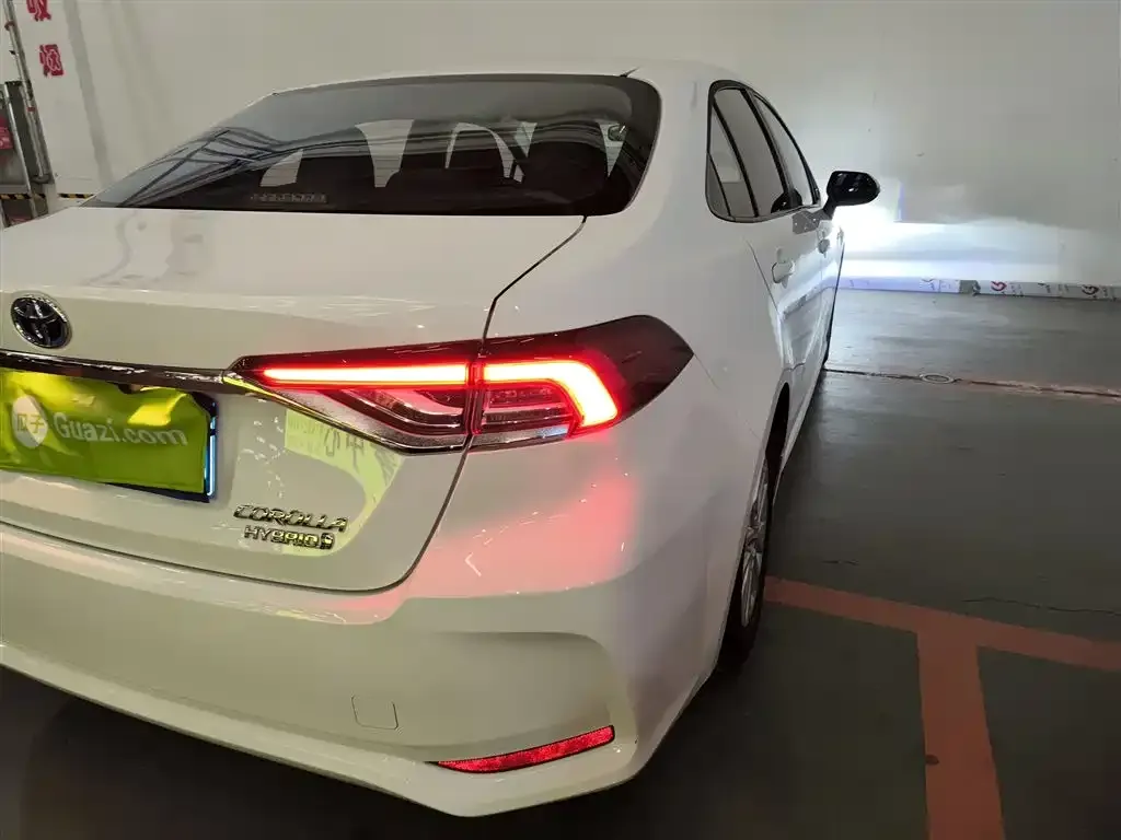 Toyota Corolla 2024 из CN, фото 3