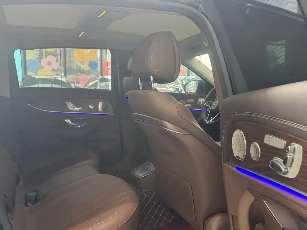 Mercedes-Benz E-Class 2023 из CN, фото 2
