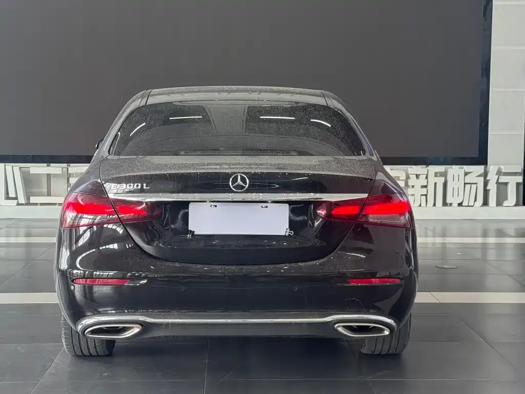 Mercedes-Benz E-Class 2023 из CN, фото 8