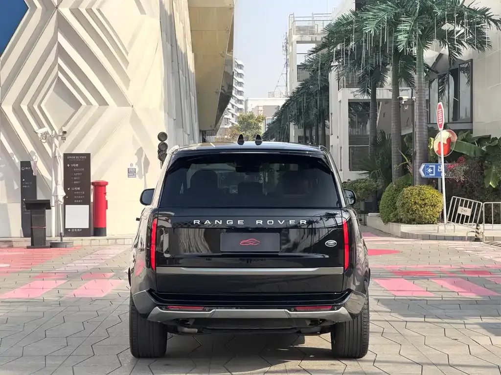 Land Rover Range Rover 2023 из CN, фото 4