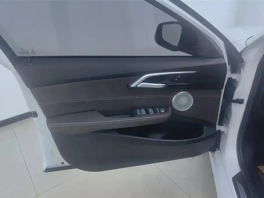 [object Object] 1 Series 2023 из CN, фото 7