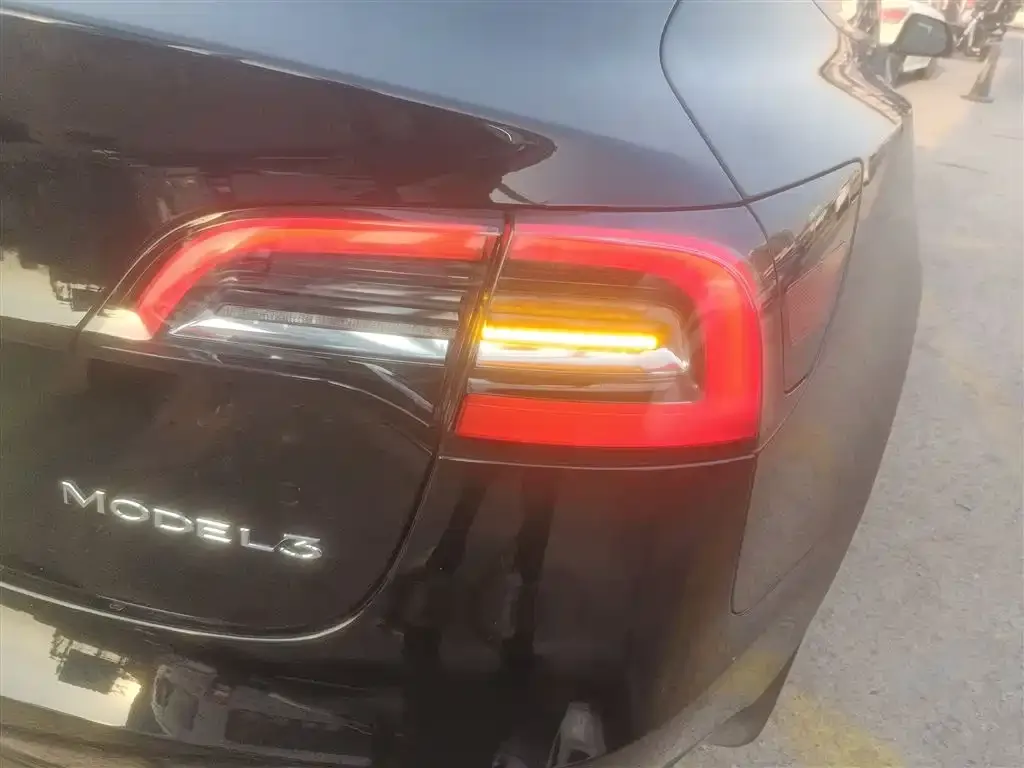 Tesla Model 3 2023 из CN, фото 8
