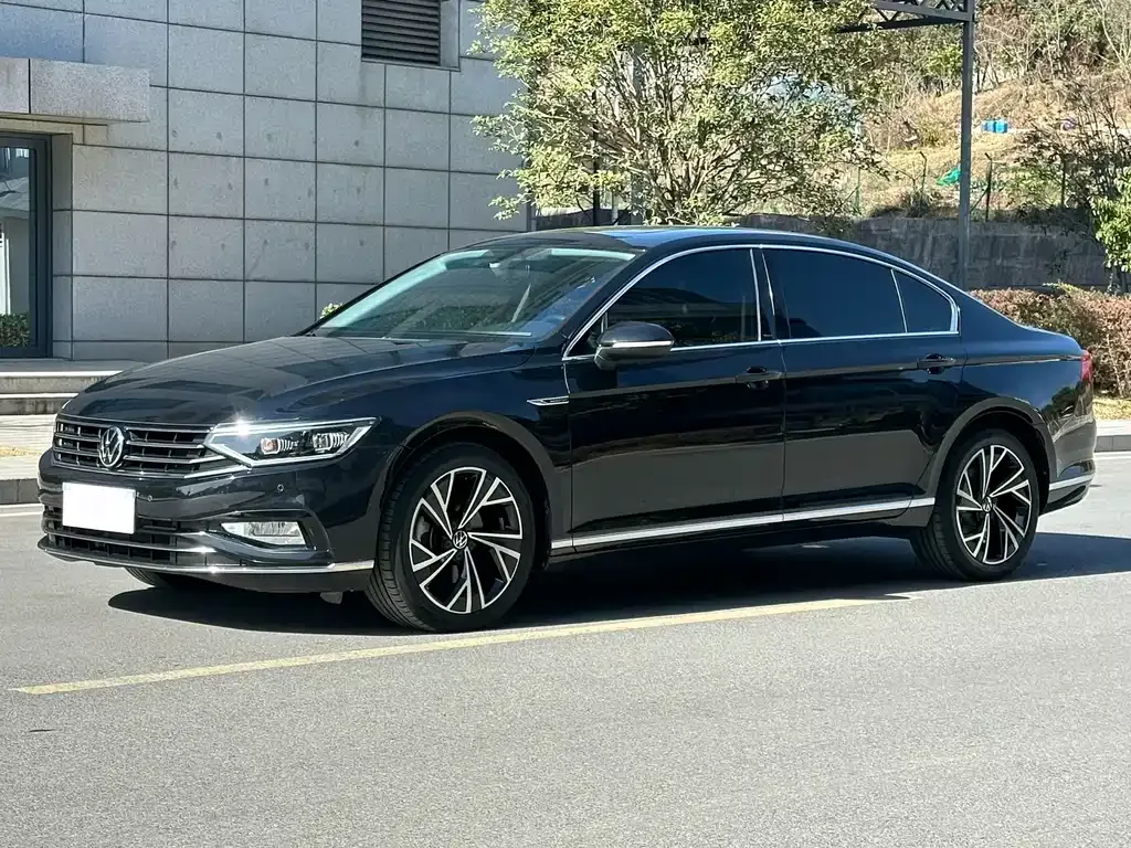 Volkswagen Magotan 2022 из CN, фото 1