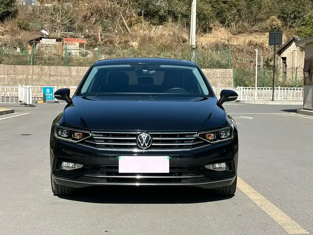 Volkswagen Magotan 2022 из CN, фото 8