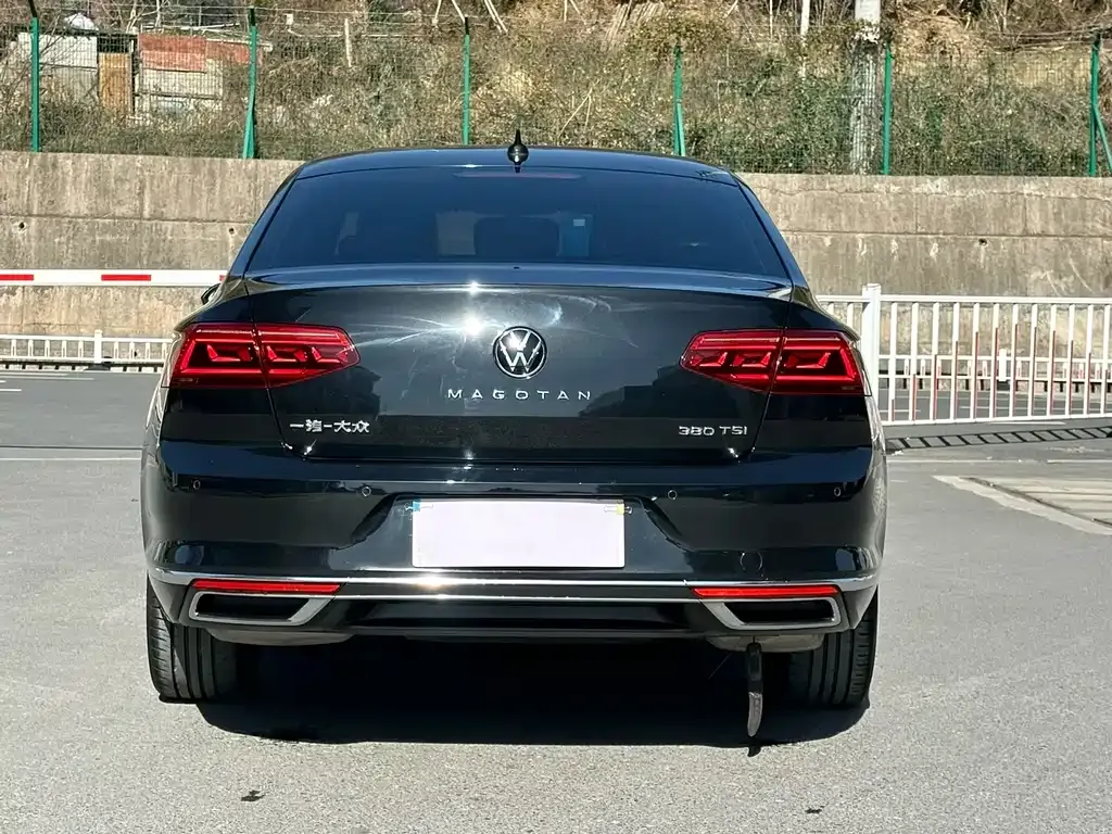 Volkswagen Magotan 2022 из CN, фото 7