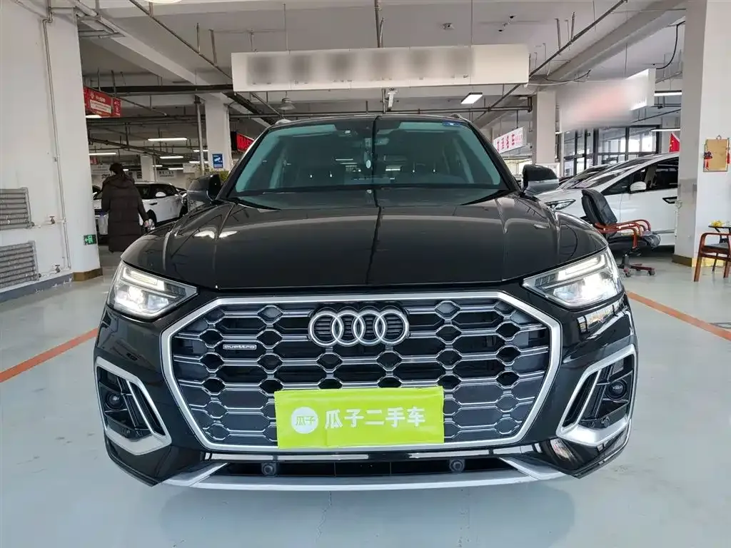 Audi Q5L 2021 из CN, фото 9