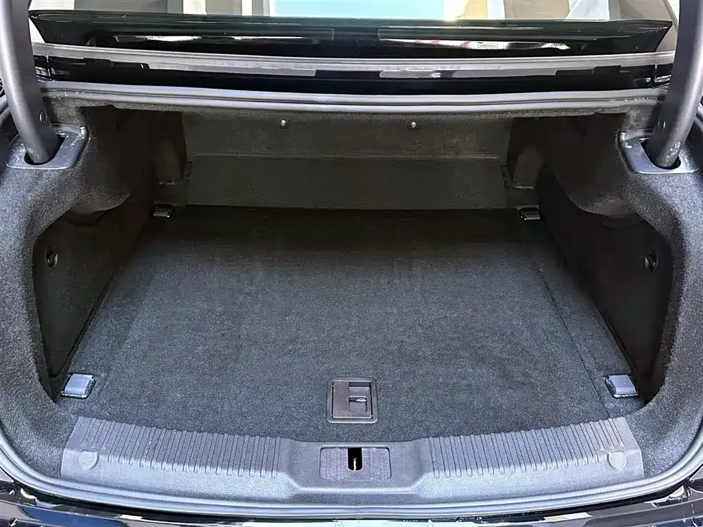 Hongqi H9 2025 из CN, фото 9