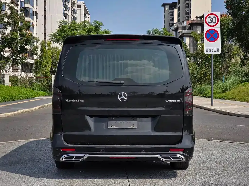 Mercedes-Benz Vito 2023 из CN, фото 9