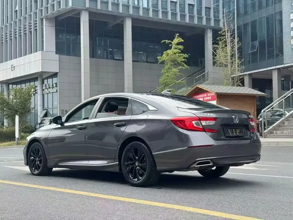 Honda Accord 2023 из CN, фото 4
