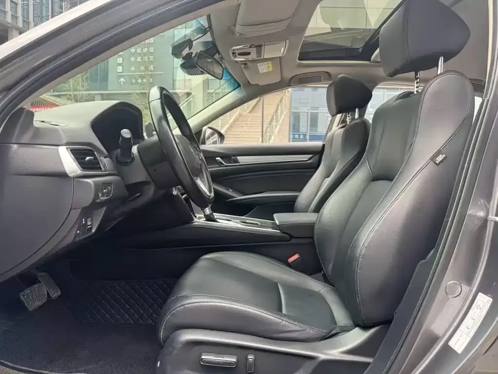 Honda Accord 2023 из CN, фото 5