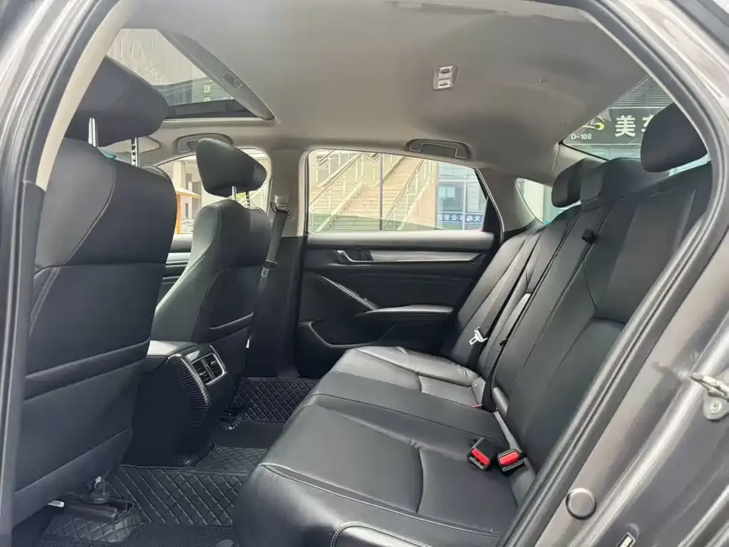 Honda Accord 2023 из CN, фото 8