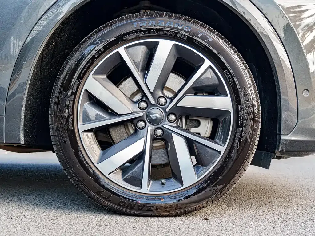 Li Auto L7 — фото 10