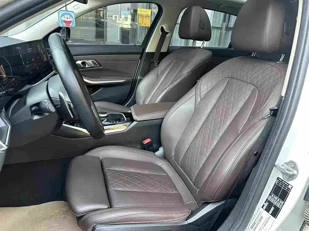BMW 3 Series 2023 из CN, фото 3