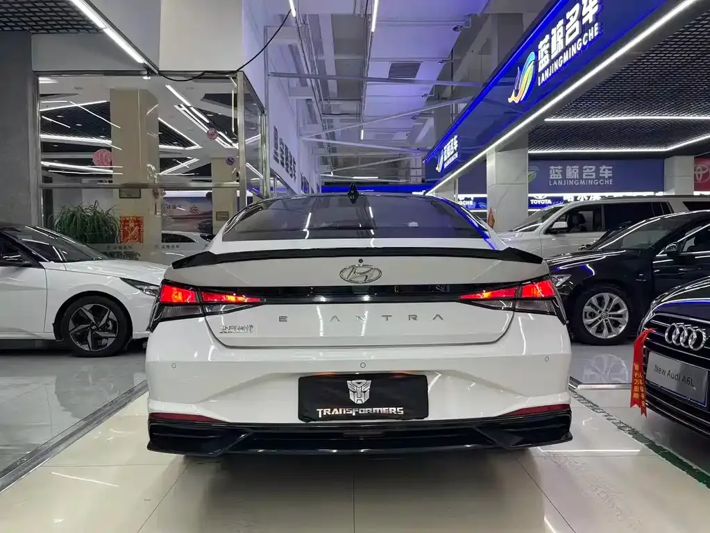 Hyundai Elantra 2021 из CN, фото 3
