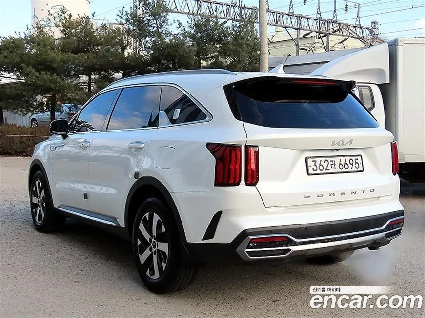 Kia Sorento — фото 7