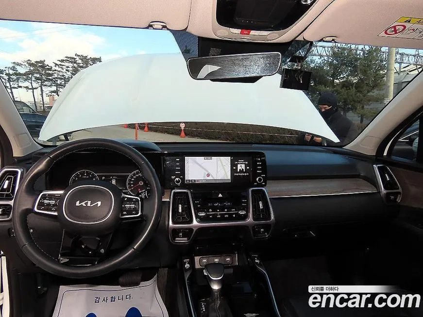 Kia Sorento — фото 5