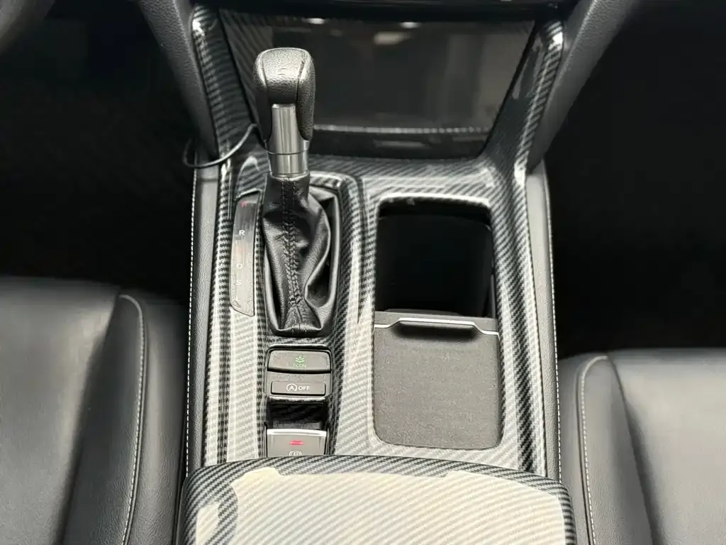 Honda Inspire 2021 из CN, фото 2