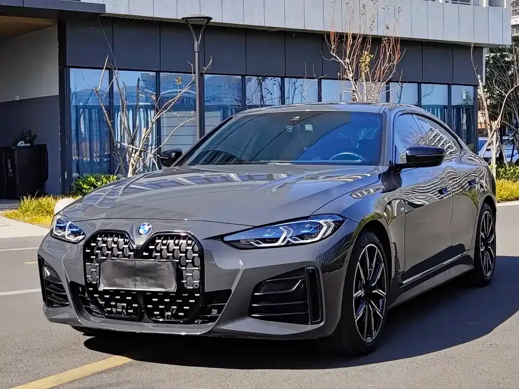 BMW 4 Series — фото 1
