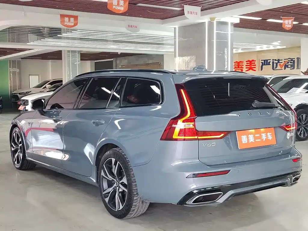 Volvo V60 2022 из CN, фото 10