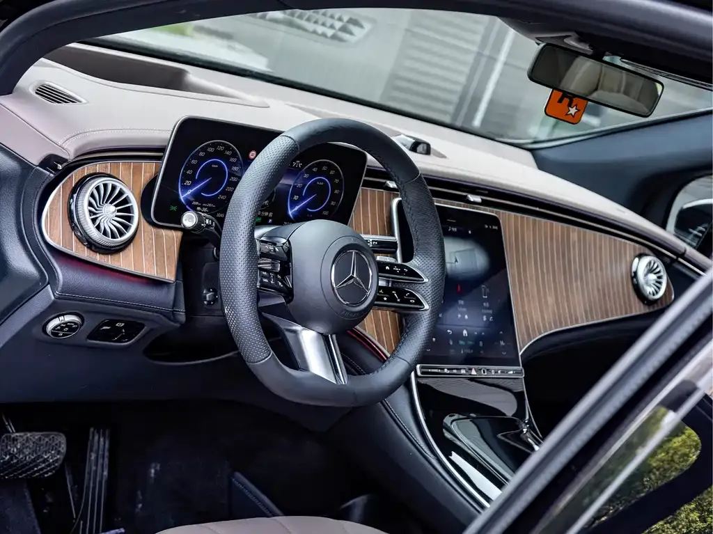 Mercedes-Benz EQE SUV 2025 из CN, фото 8