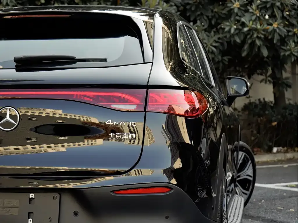 Mercedes-Benz EQE SUV 2025 из CN, фото 2
