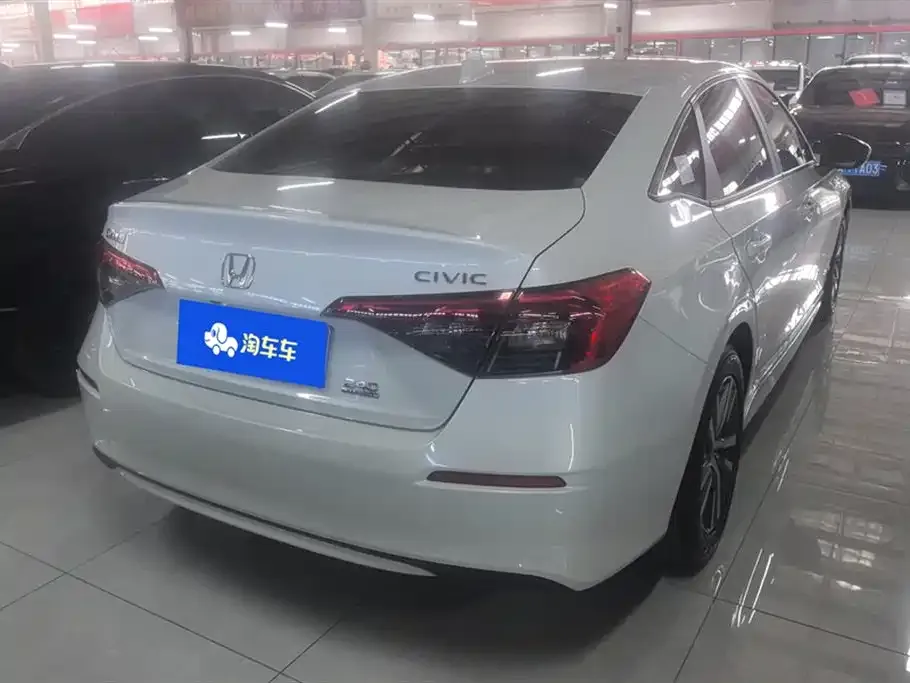 Honda Civic — фото 6