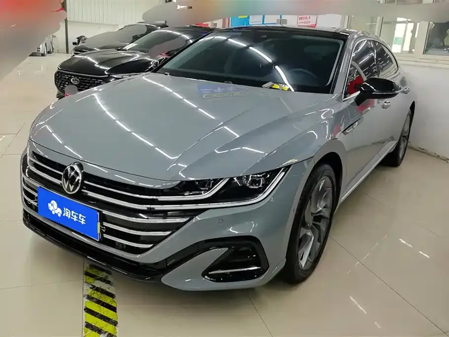 Volkswagen CC 2023 из CN, фото 1